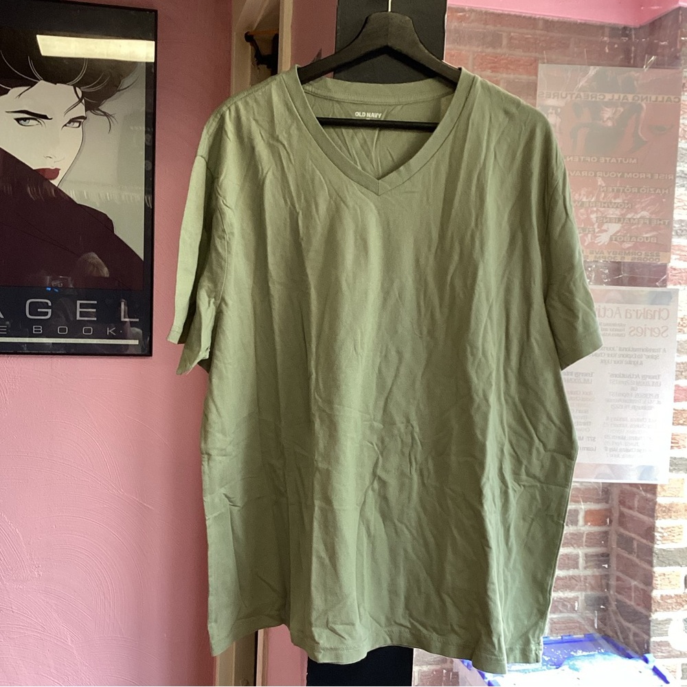 Old Navy Sage Green V-Neck Men's Tee